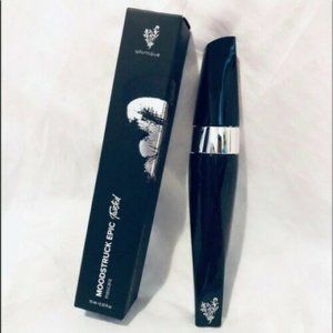 AUTHENTIC YOUNIQUE EPIC TWISTED MASCARA!!!! BNIB!